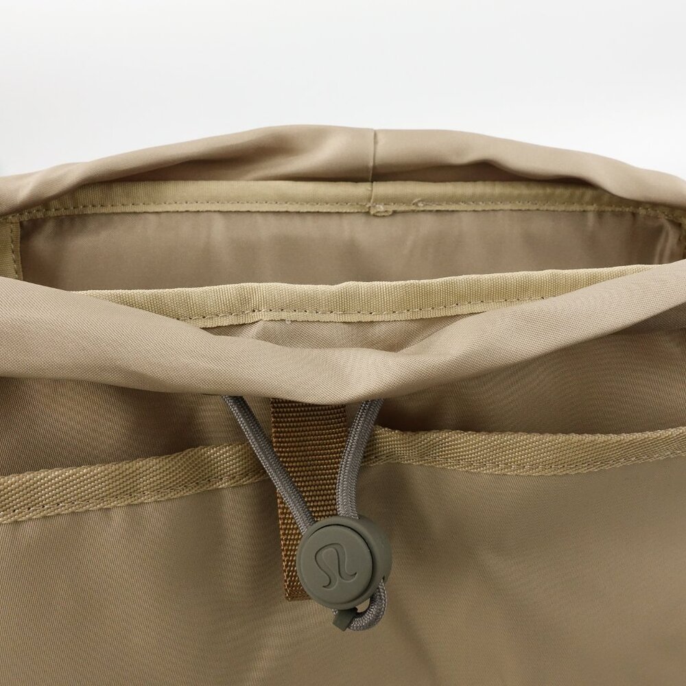 Lululemon Wunderlust Backpack 25L Brown - Picture 16 of 16